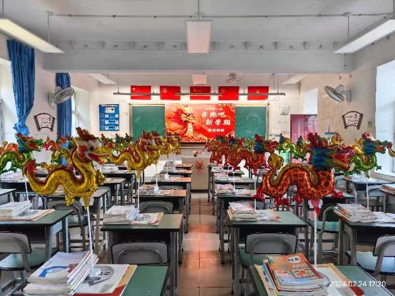 精心布置的教室.jpg