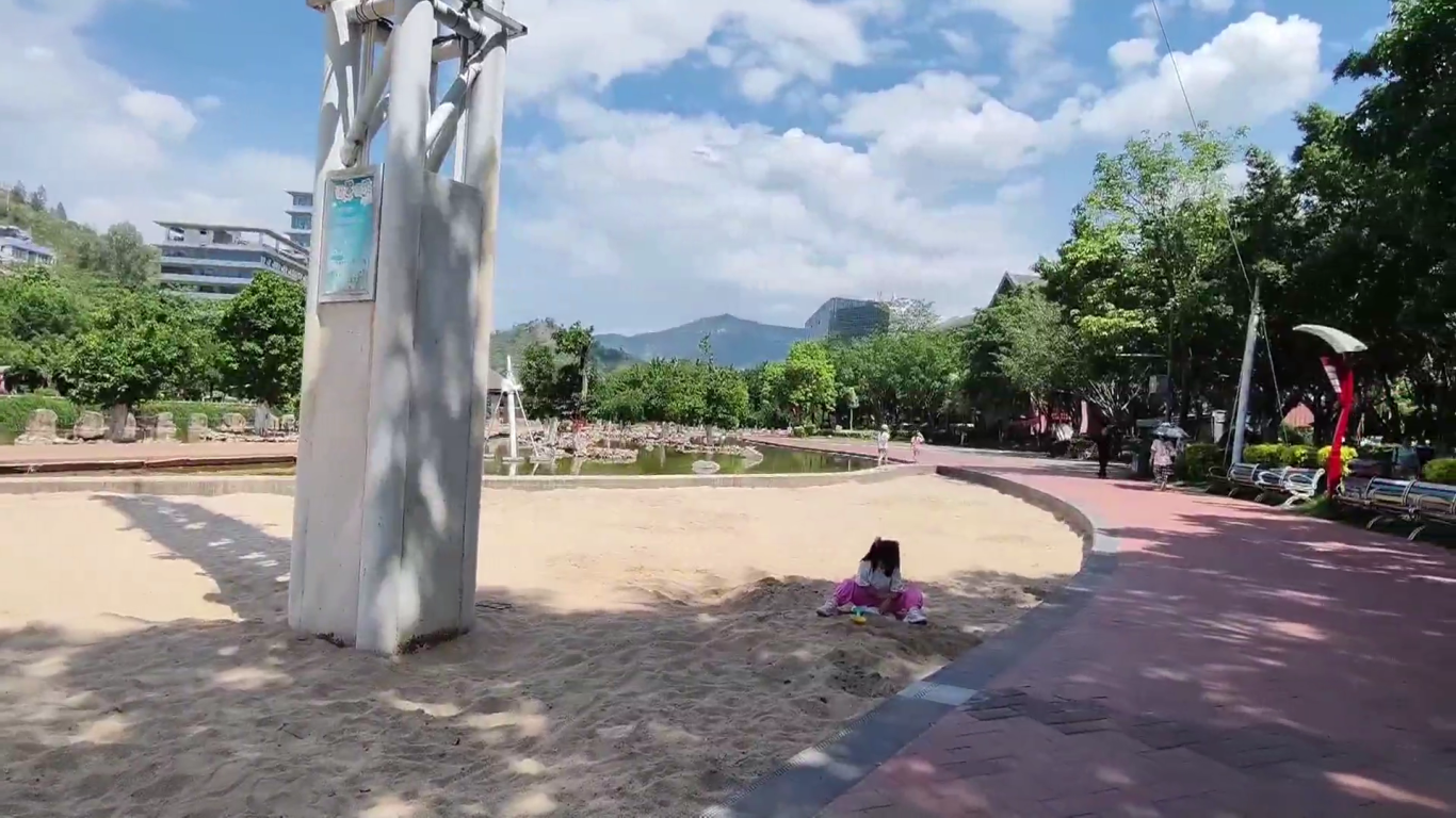 2025-08-01（新媒体收）日晒雨淋[00_00_13][20250731-183501].png