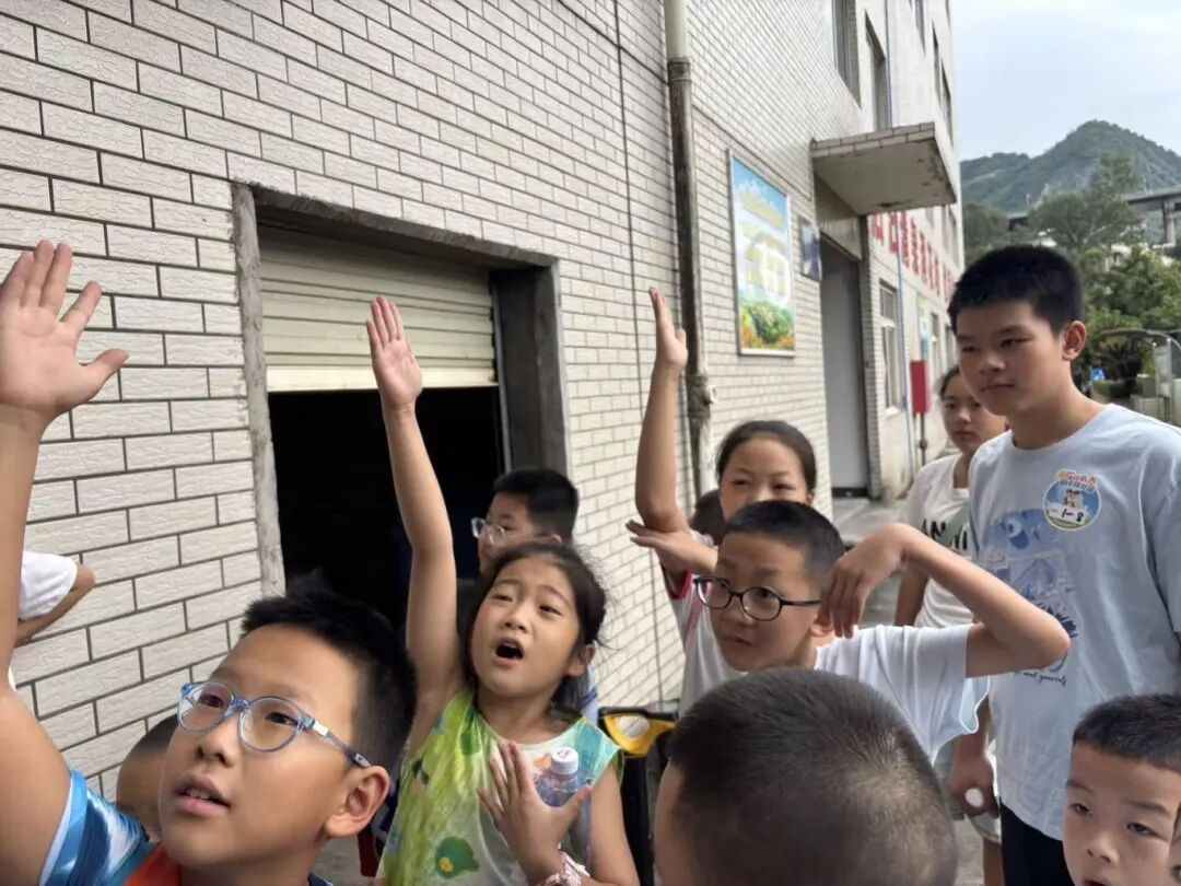 微信图片_20250906101402_77_360.jpg